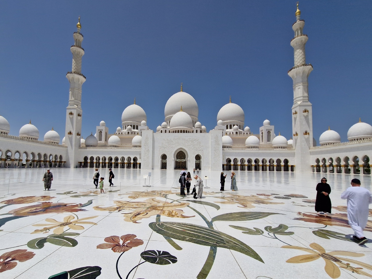 46 ABU DHABI Gran Moschea dello Sceicco Zayed
